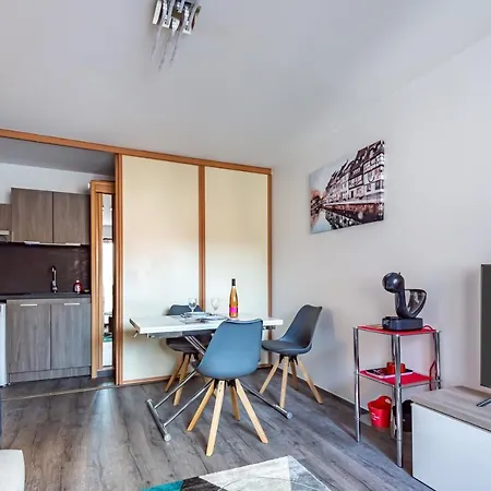 Halte De La Commanderie * Colmar